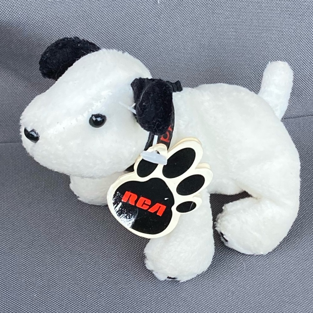 RCA plush dog "Chipper" 4” key ring with Tags